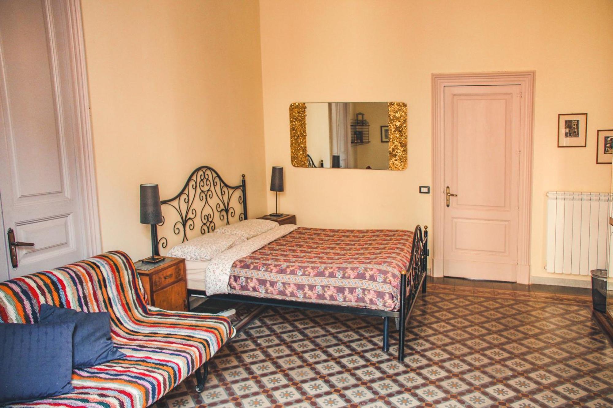 Casa Verdi - House Of Travelers Catania Luaran gambar