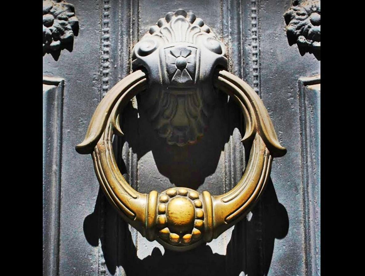 Casa Verdi - House Of Travelers Catania Luaran gambar