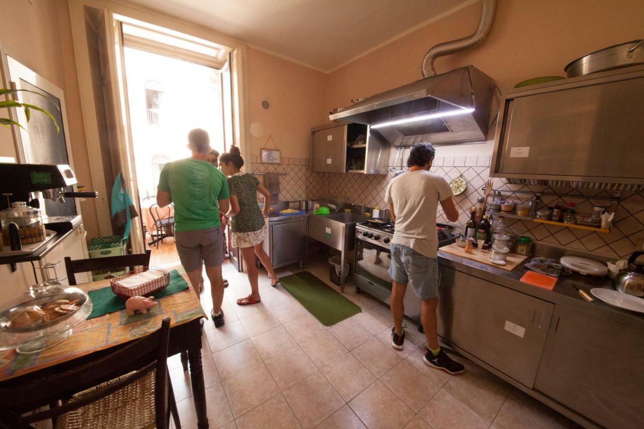 Casa Verdi - House Of Travelers Catania Luaran gambar